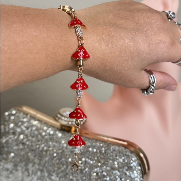 Anthropologie Jewelry - ⚜️🍄 Red Mushroom Charm Bracelet With Zirconia 🔥💕